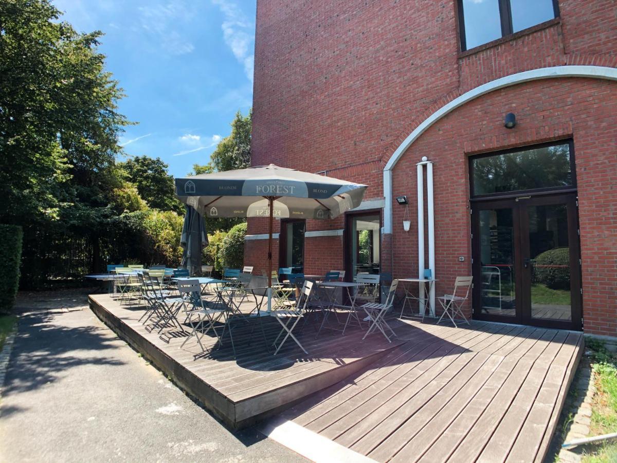 Sint-Jans-Molenbeek Hi Generation Europe Hostel מראה חיצוני תמונה
