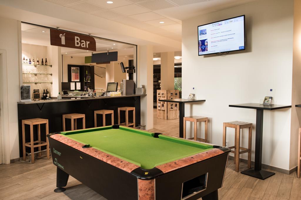 Sint-Jans-Molenbeek Hi Generation Europe Hostel מראה חיצוני תמונה