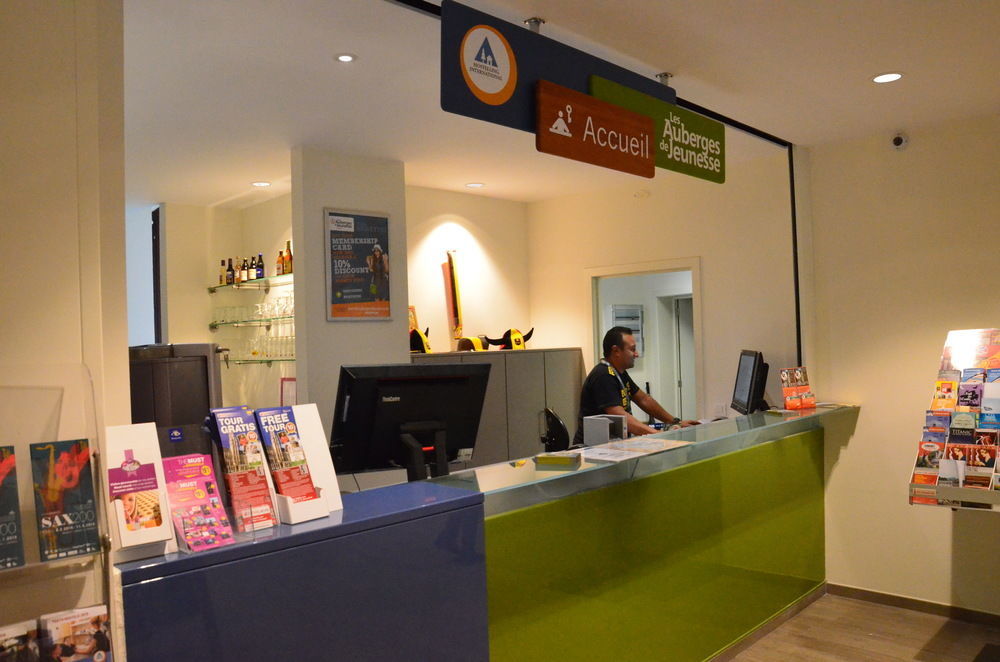 Sint-Jans-Molenbeek Hi Generation Europe Hostel מראה חיצוני תמונה