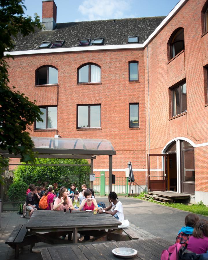 Sint-Jans-Molenbeek Hi Generation Europe Hostel מראה חיצוני תמונה