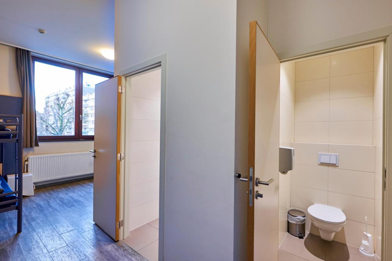 Sint-Jans-Molenbeek Hi Generation Europe Hostel מראה חיצוני תמונה